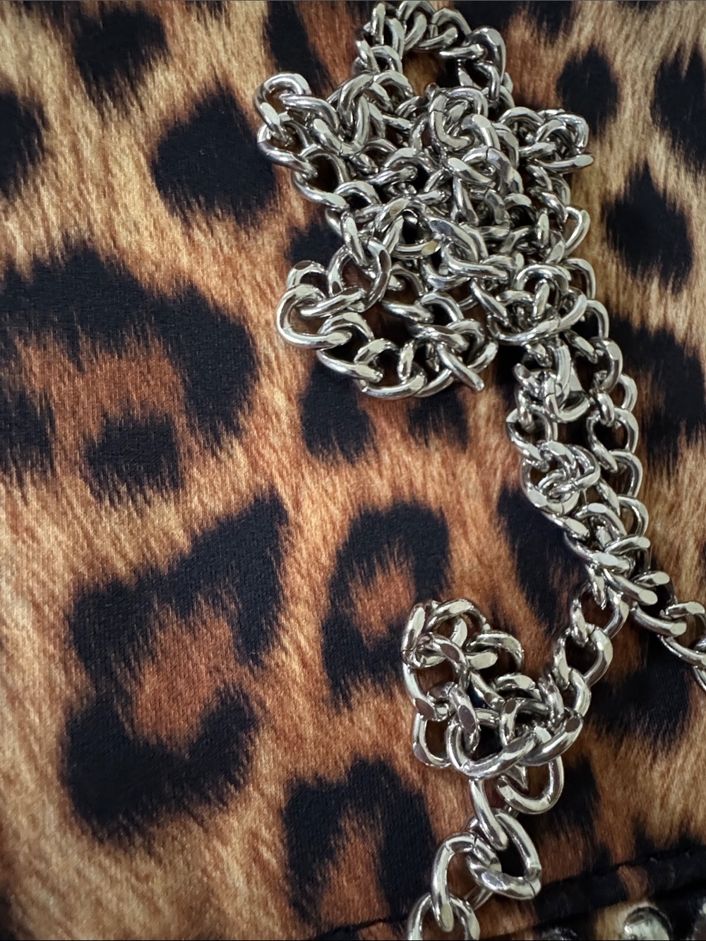 Zara Leopard Print Crossbody Bag with Silver Chain - Picture 4 of 5
